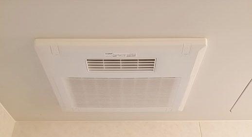 2025/11/05 大阪府枚方市のお客様｜浴室乾燥機交換の施工事例